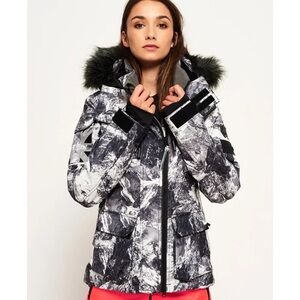 Superdry Ultimate Snow Service Ski Snowboard Jacket Size XS